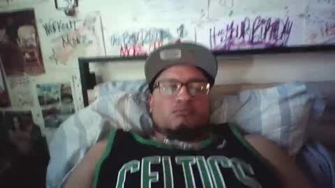 Snapshot of dbeamon92 chatting on April 15, 2026, 3:19 pm dbeamon92 online show from April 15, 2026, 3:19 pm