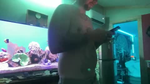 dcwells1992 online show from October 24, 2025, 3:58 am