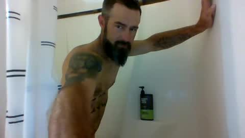 Snapshot of ddady22 chatting on September 12, 2025, 10:15 am ddady22 online show from September 12, 2025, 10:15 am