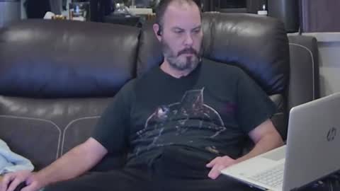 Snapshot of ddboobman chatting on November 23, 2025, 6:30 pm want girl to play with me online show from November 23, 2025, 6:30 pm