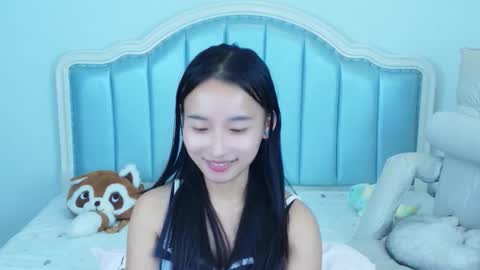 Sandyxx online show from October 19, 2025, 9:15 pm