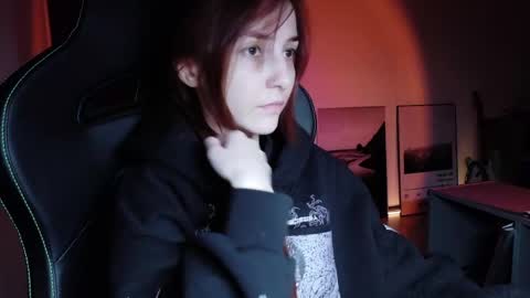 Snapshot of dead_girll chatting on May 29, 2026, 11:14 pm freak online show from May 29, 2026, 11:14 pm