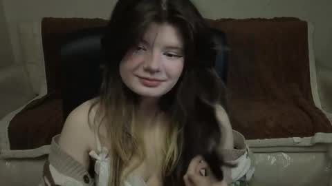Camille online show from April 30, 2026, 9:30 pm