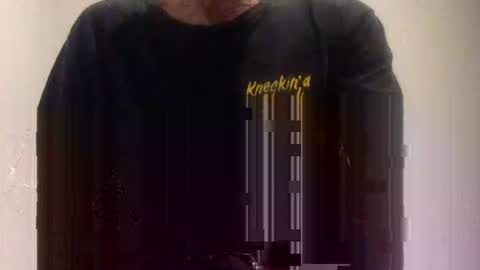 deanofflove221000 online show from September 26, 2025, 3:05 pm