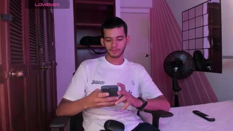 Snapshot of dear_lover1 chatting on December 5, 2025, 11:30 am dear_lover1 online show from December 5, 2025, 11:30 am