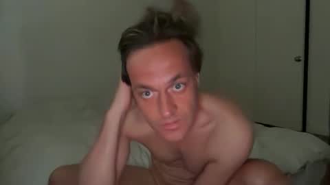 dearcali online show from November 10, 2025, 6:51 pm