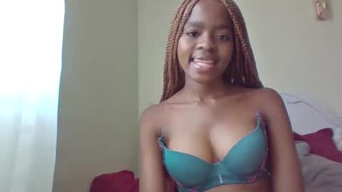 Snapshot of dearygirl chatting on February 17, 2025, 11:34 am lilian online show from February 17, 2025, 11:34 am