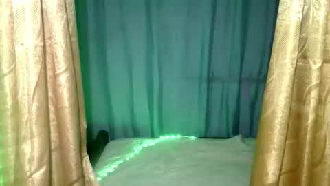 debbie_queen online show from May 10, 2026, 3:39 pm
