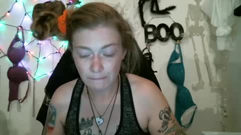 DEBBIE online show from October 10, 2025, 5:45 pm