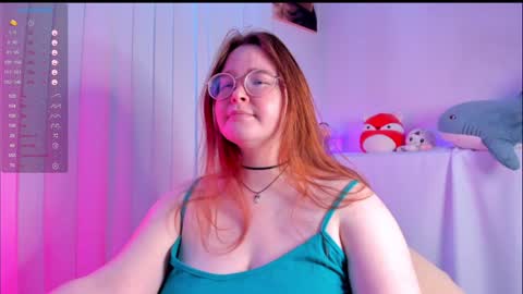 Snapshot of debbiewood chatting on December 18, 2024, 10:40 am DeboraDebbieDee online show from December 18, 2024, 10:40 am