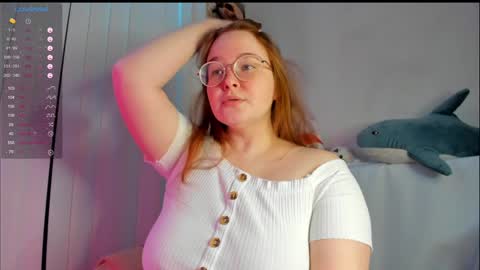 Snapshot of debbiewood chatting on December 31, 2024, 5:44 am DeboraDebbieDee online show from December 31, 2024, 5:44 am