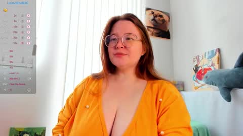 Snapshot of debbiewood chatting on September 13, 2025, 5:18 am DeboraDebbieDee online show from September 13, 2025, 5:18 am