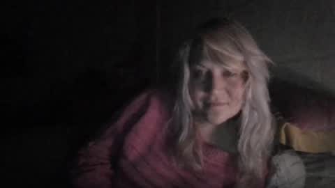 Snapshot of deborahill90 chatting on May 18, 2026, 4:07 am deborahill90 online show from May 18, 2026, 4:07 am