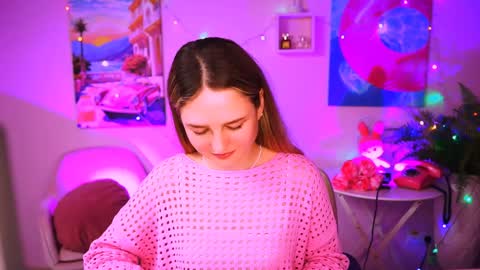 Snapshot of deboralarson chatting on January 28, 2025, 2:21 pm Debora online show from January 28, 2025, 2:21 pm