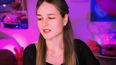 Snapshot of deboralarson chatting on February 1, 2025, 11:48 pm Debora online show from February 1, 2025, 11:48 pm