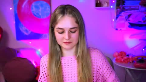 Snapshot of deboralarson chatting on March 5, 2025, 8:21 pm Debora online show from March 5, 2025, 8:21 pm