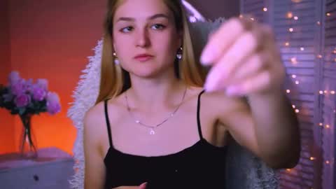 Snapshot of deboralarson chatting on September 30, 2025, 3:44 am Debora online show from September 30, 2025, 3:44 am