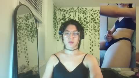 Snapshot of deciduousdoll chatting on October 26, 2025, 6:08 am deciduousdoll online show from October 26, 2025, 6:08 am