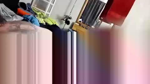 decoyx5o5 online show from March 12, 2025, 10:48 am