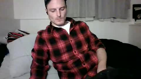 Snapshot of dee4dayz19 chatting on April 25, 2026, 4:04 am Dee4dayz online show from April 25, 2026, 4:04 am