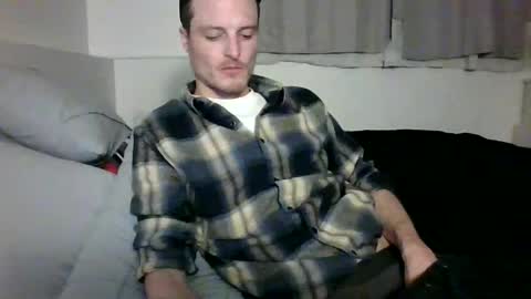 Snapshot of dee4dayz19 chatting on May 1, 2026, 2:38 am Dee4dayz online show from May 1, 2026, 2:38 am