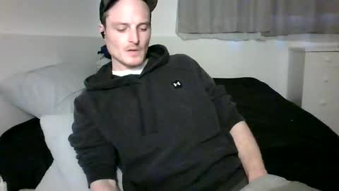 Snapshot of dee4dayz19 chatting on May 11, 2026, 1:11 am Dee4dayz online show from May 11, 2026, 1:11 am
