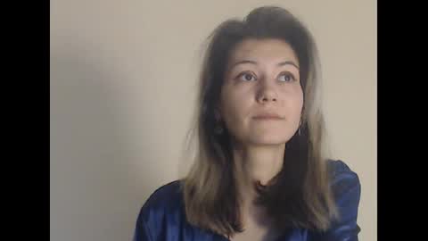 Deelightfull online show from December 31, 2024, 9:10 am