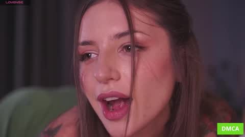 Snapshot of deeptalkss_ chatting on September 10, 2025, 8:14 am Eva online show from September 10, 2025, 8:14 am