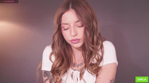 Snapshot of deeptalkss_ chatting on September 17, 2025, 8:27 am Eva online show from September 17, 2025, 8:27 am