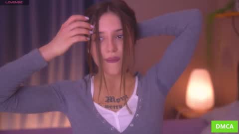 Snapshot of deeptalkss_ chatting on November 21, 2025, 8:13 am Eva online show from November 21, 2025, 8:13 am