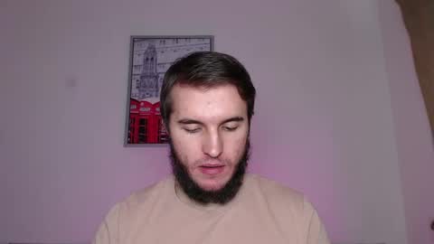 Snapshot of defuego_ chatting on March 5, 2025, 9:27 am defuego online show from March 5, 2025, 9:27 am