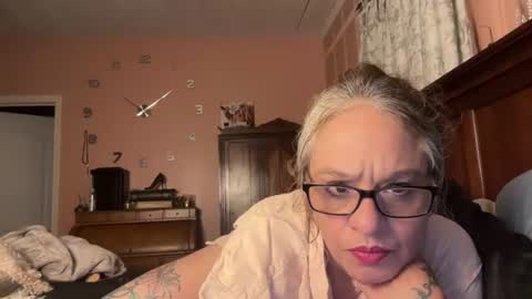 Tori online show from July 9, 2026, 2:04 am