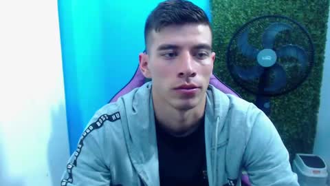 Snapshot of deiby_baby chatting on December 27, 2024, 4:36 am DEIBY online show from December 27, 2024, 4:36 am