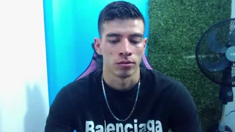 Snapshot of deiby_baby chatting on December 31, 2024, 4:49 am DEIBY online show from December 31, 2024, 4:49 am