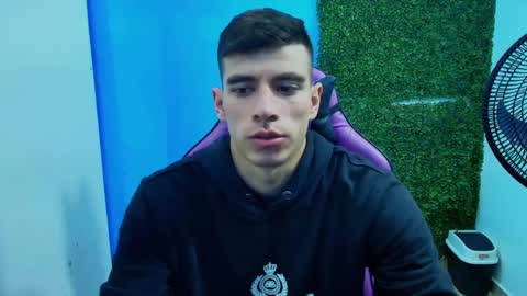 Snapshot of deiby_baby chatting on January 16, 2025, 10:34 pm DEIBY online show from January 16, 2025, 10:34 pm