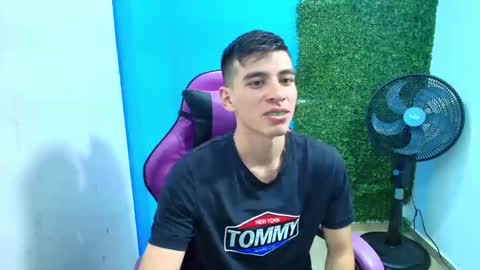 Snapshot of deiby_baby chatting on January 31, 2025, 12:28 am DEIBY online show from January 31, 2025, 12:28 am