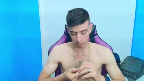 Snapshot of deiby_baby chatting on March 6, 2025, 2:09 am DEIBY online show from March 6, 2025, 2:09 am