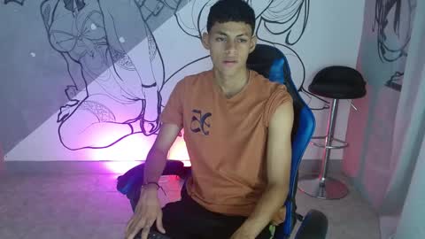 Snapshot of deivid_bigcock1 chatting on November 21, 2025, 12:21 am Deivid online show from November 21, 2025, 12:21 am