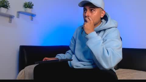  DEIVY  online show from April 6, 2026, 3:37 am