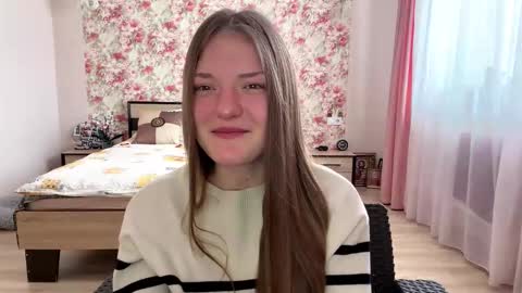 Mila online show from February 8, 2026, 8:18 am