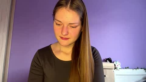 Mila online show from February 27, 2026, 6:24 am