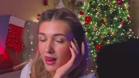 Adla online show from December 18, 2025, 8:15 pm