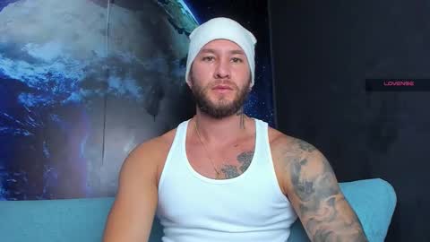 Delessandro online show from February 4, 2026, 11:09 pm