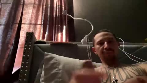 delgadomalo13 online show from December 1, 2024, 7:58 pm