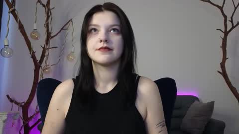 deliaeffy online show from February 27, 2026, 1:22 pm