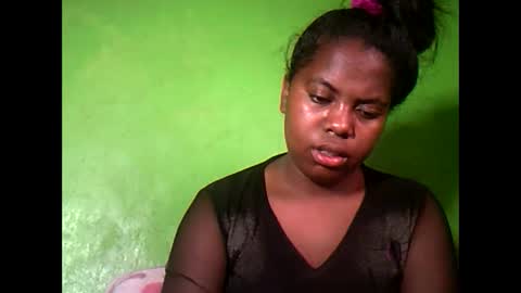 deliah712909 online show from February 6, 2025, 12:05 pm