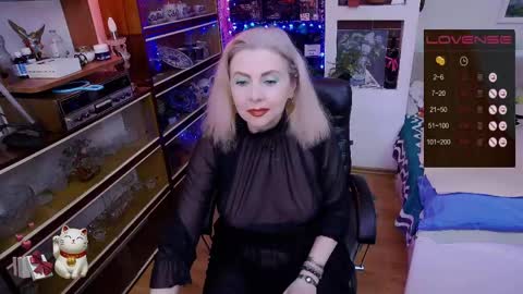Snapshot of delicecat chatting on May 6, 2026, 7:52 pm Delicacat online show from May 6, 2026, 7:52 pm