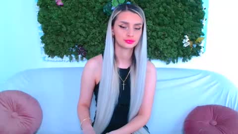 deliciaalove online show from April 2, 2026, 6:49 pm