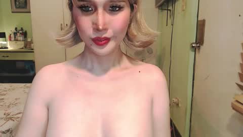 Mercedes online show from March 25, 2026, 2:06 am