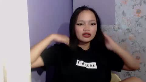 Snapshot of delicious_hanna17 chatting on February 2, 2026, 1:21 pm delicious_hanna17 online show from February 2, 2026, 1:21 pm